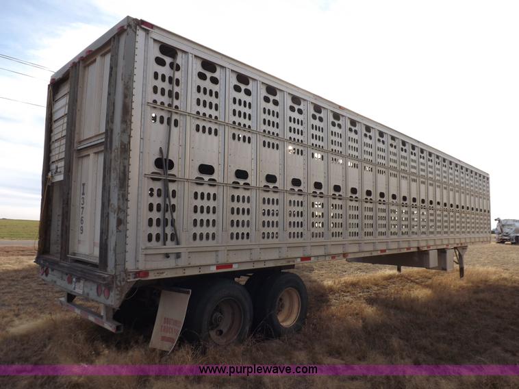 image for item K3104 1996 Barrett livestock trailer