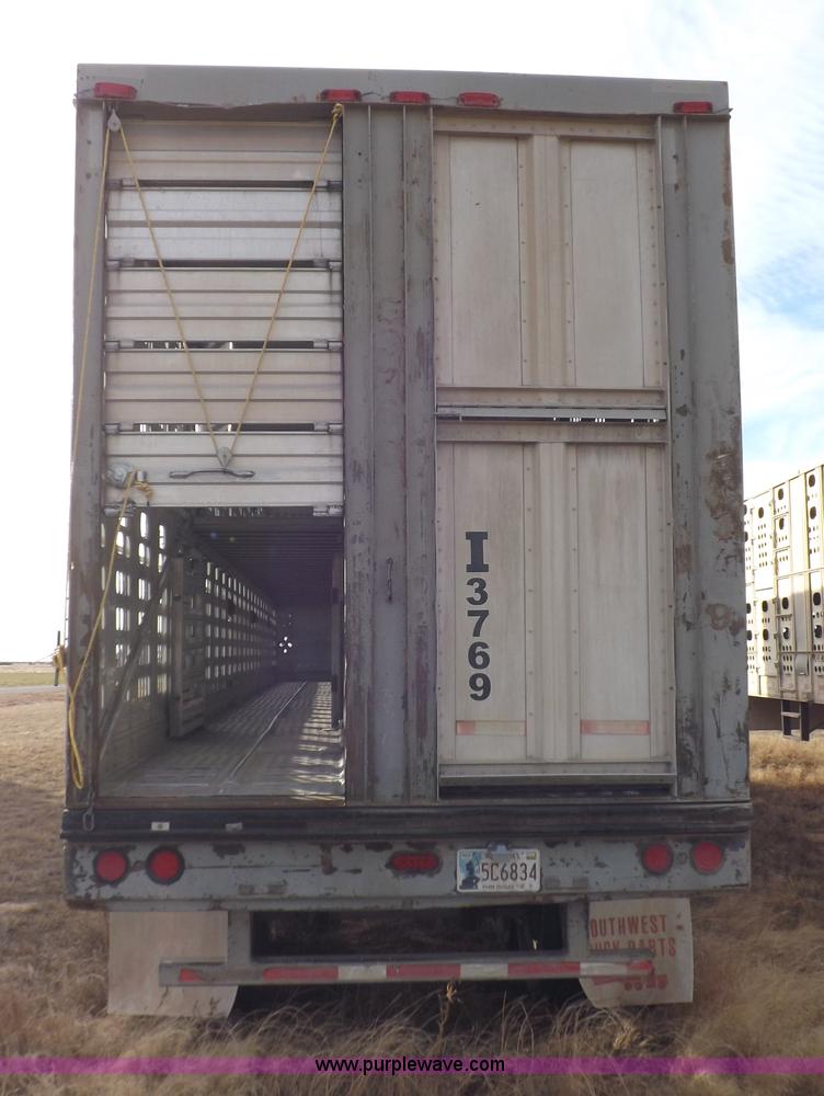 image for item K3104 1996 Barrett livestock trailer