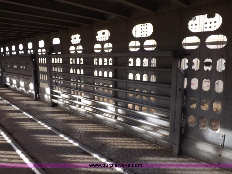 image for item K3104 1996 Barrett livestock trailer