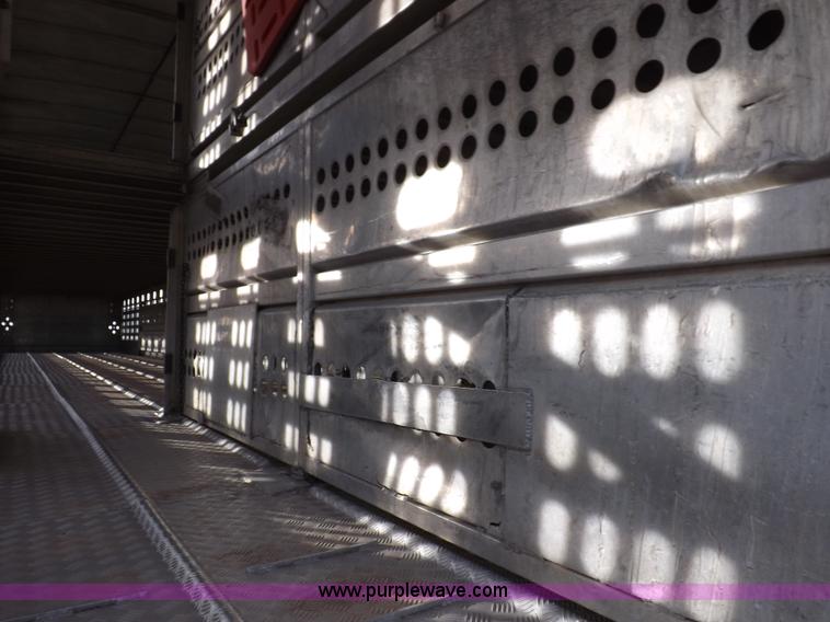 image for item K3104 1996 Barrett livestock trailer