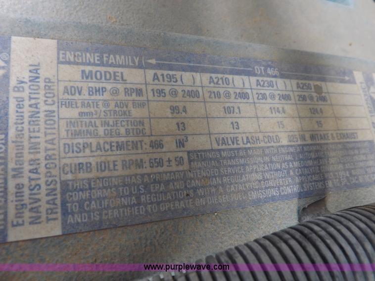 image for item K3106 1995 International 4900 semi truck