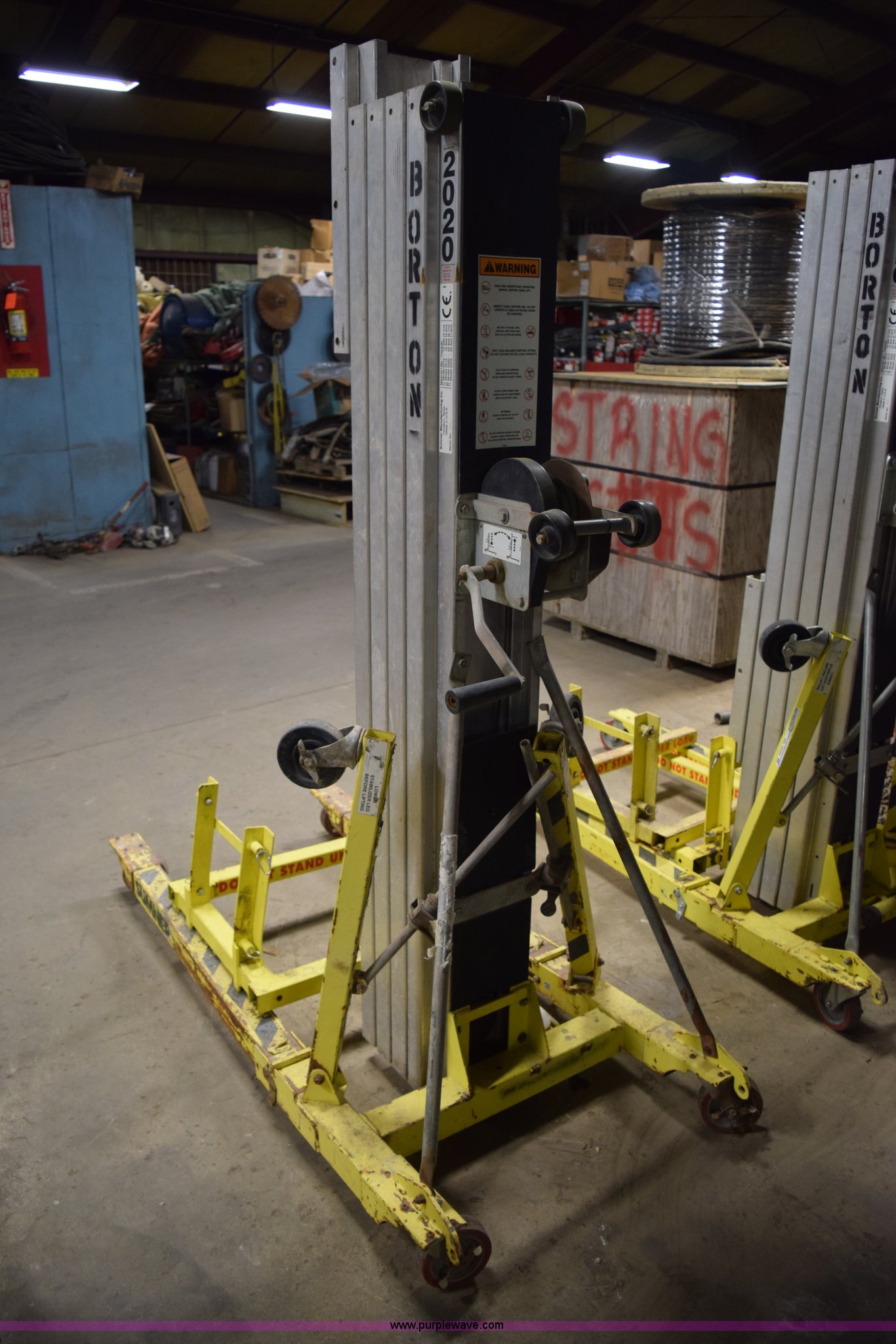Sumner 2020 manual material lift in Hutchinson, KS | Item BE9600 sold ...
