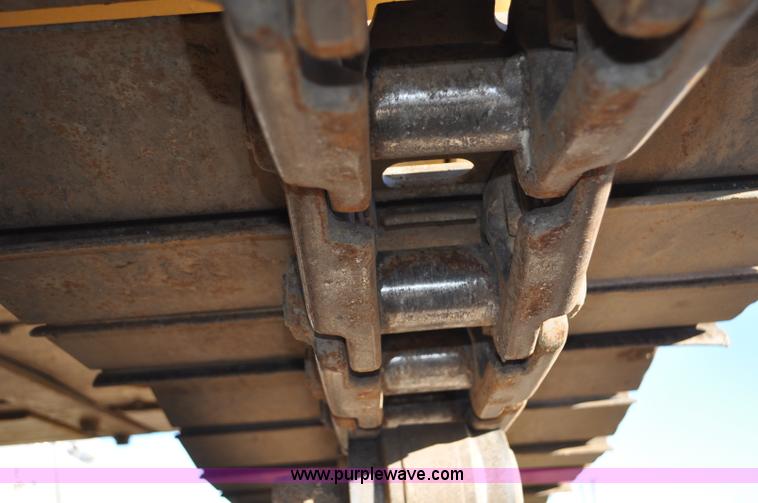 image for item F2172 1998 John Deere 230LC excavator