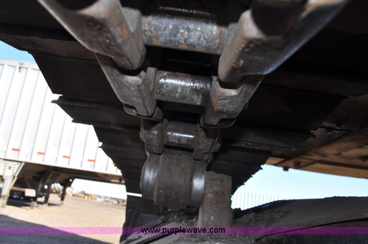 image for item F2172 1998 John Deere 230LC excavator