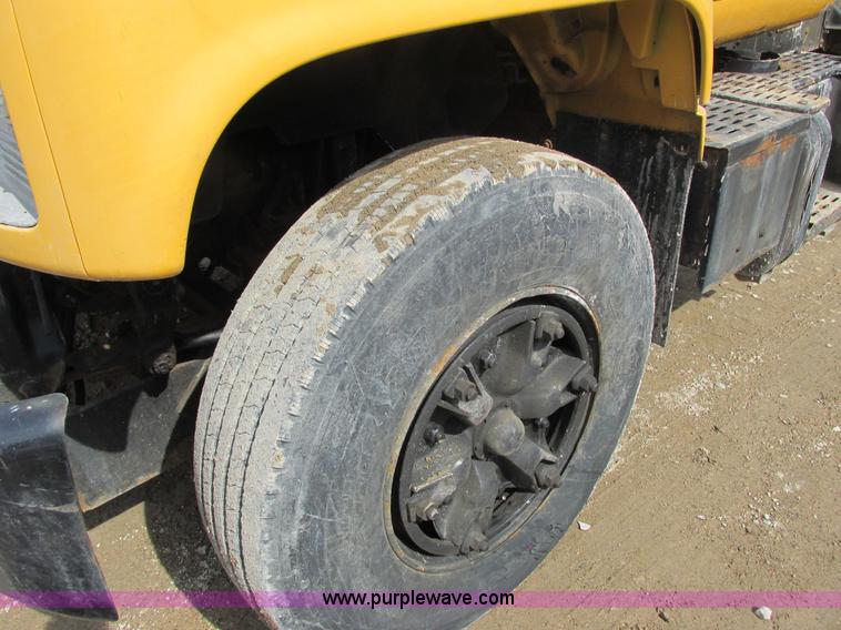 image for item G8799 1991 Chevrolet Kodiak salt spreader truck