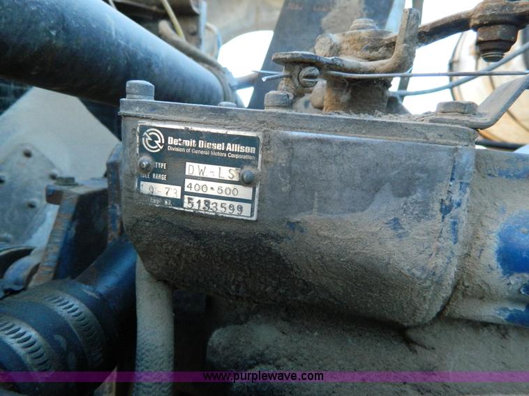 image for item H2278 1974 Ford 9000 dump truck