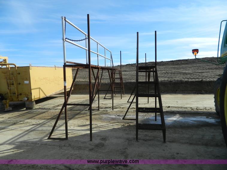 image for item H2286 (2) portable steel landing units