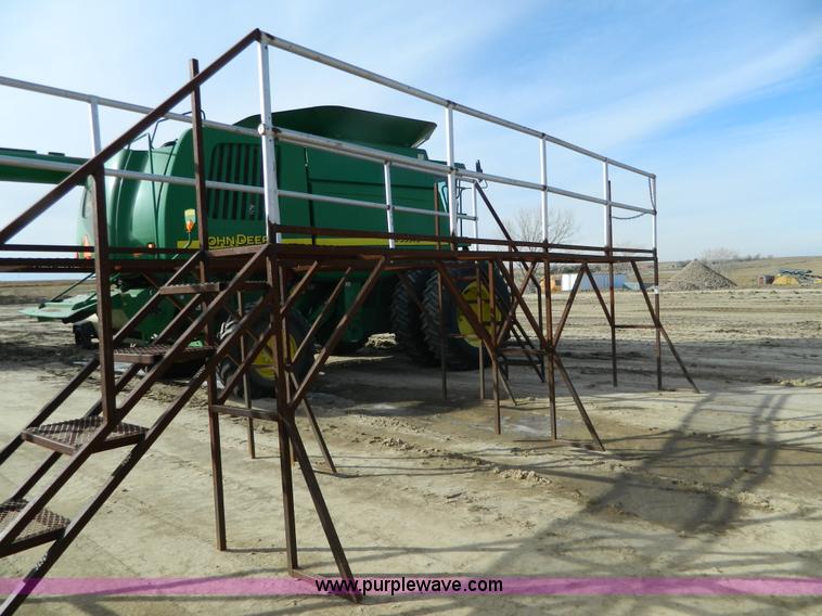 image for item H2286 (2) portable steel landing units