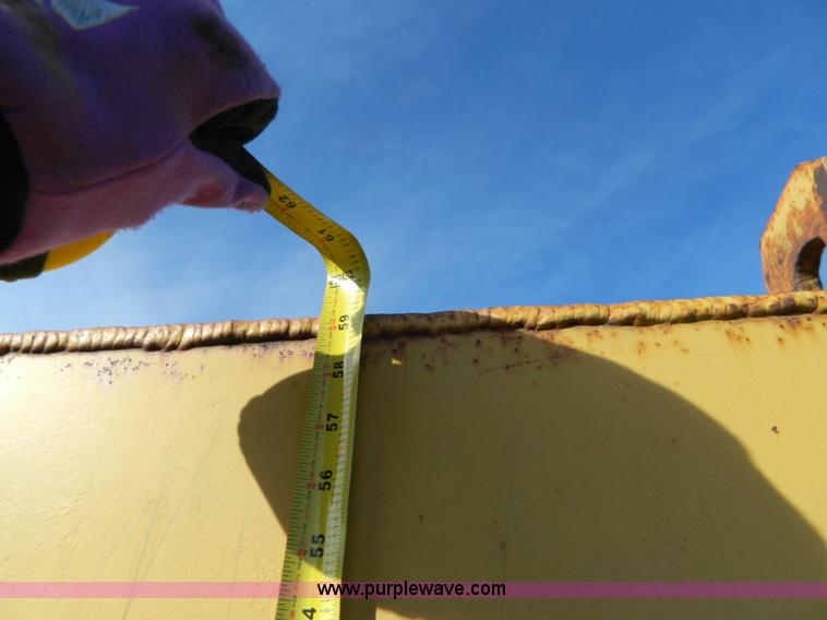 image for item H2287 Steel liquid tank