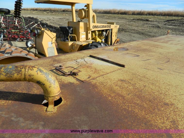 image for item H2287 Steel liquid tank