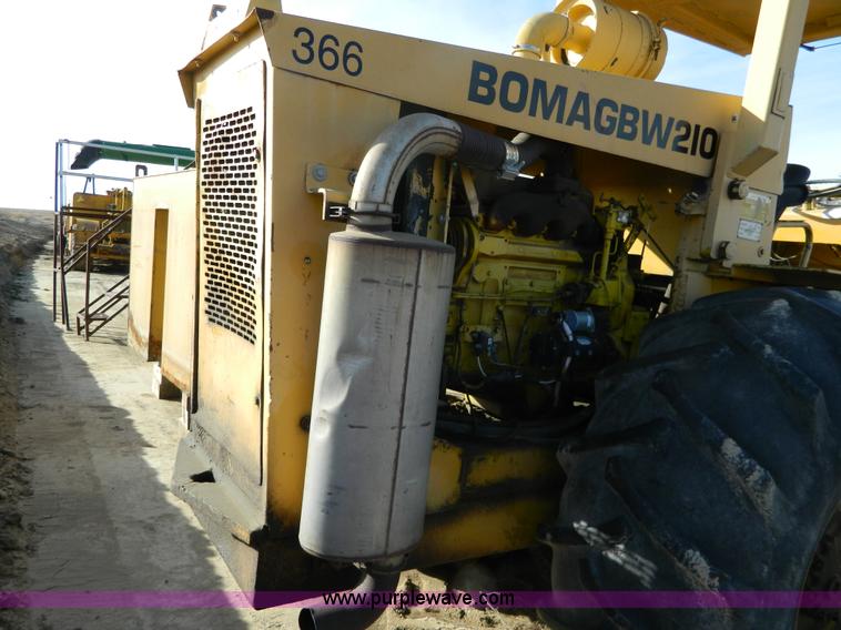 image for item H2288 1982 Bomag BW210PD vibratory compactor