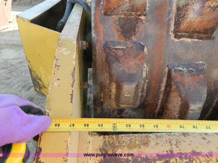 image for item H2288 1982 Bomag BW210PD vibratory compactor