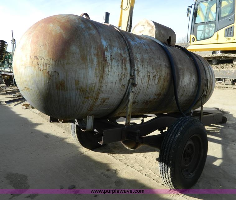 image for item H2295 500 gallon propane tank