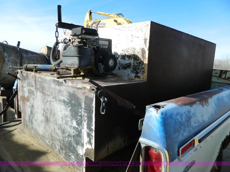 image for item H2296 Truck bed fuel tank