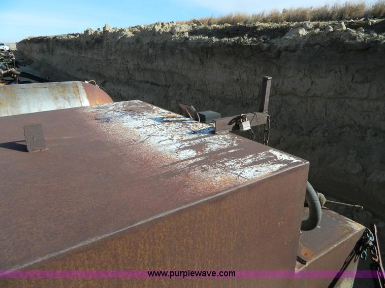 image for item H2296 Truck bed fuel tank
