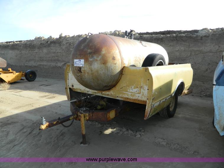 image for item H2297 500 gallon propane tank