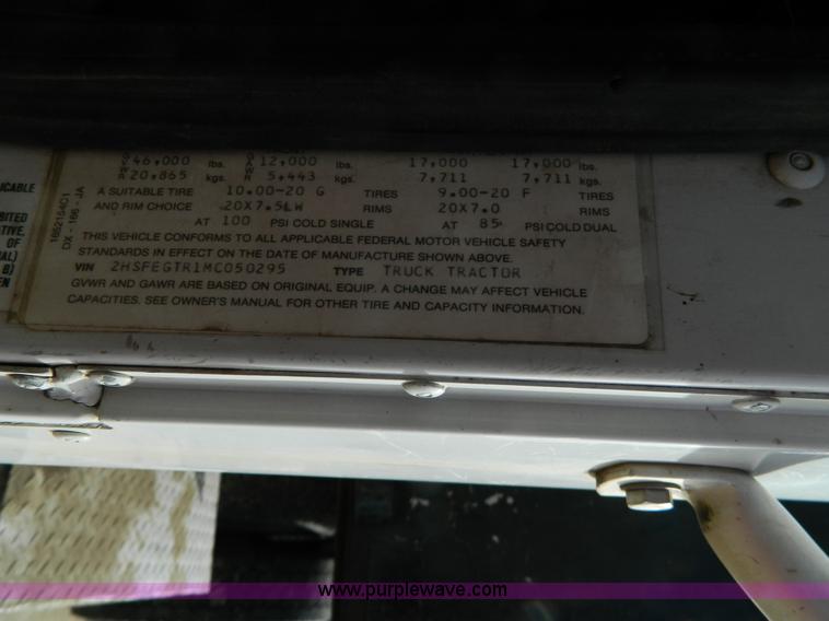 image for item H2298 1991 International F9370 dump truck