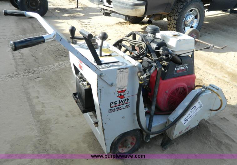 image for item H2302 Magnum Sweet 16 PS1695 pavement saw