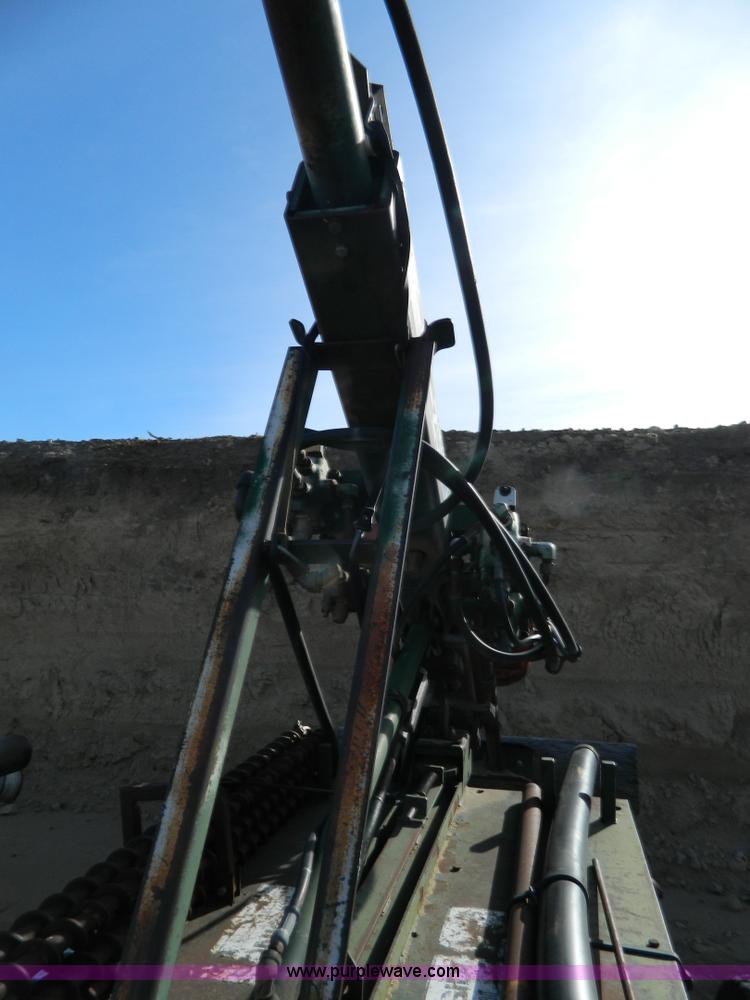 image for item H2303 Giddings soil sampler drill rig