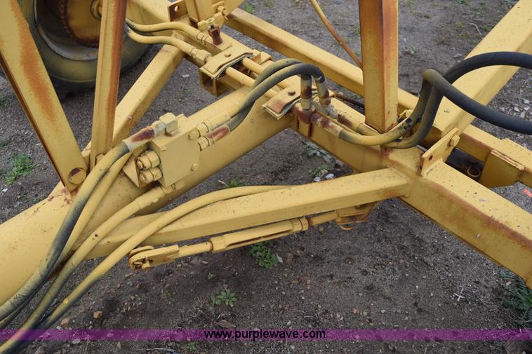 image for item H9263 Morgan MP56 self-propelled conveyor system