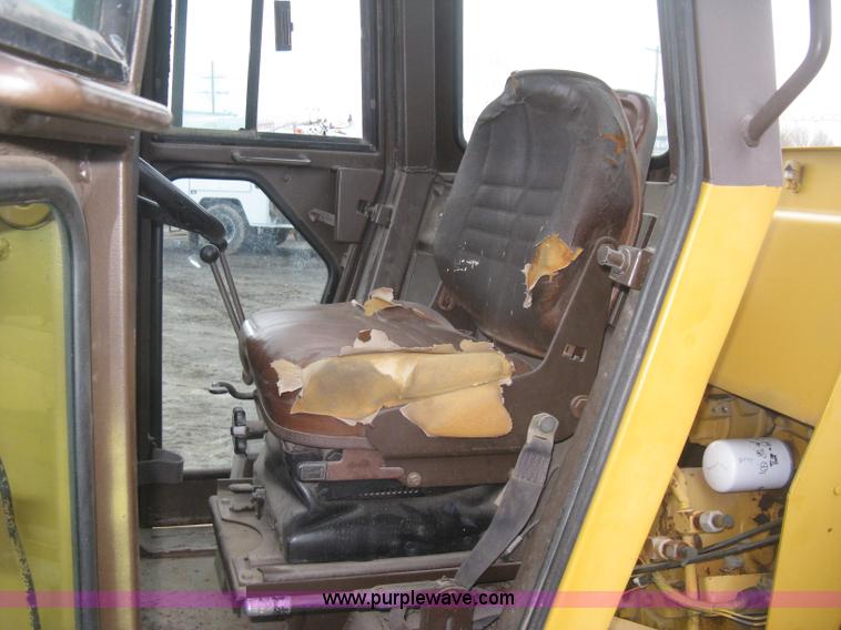 image for item H9265 1989 Case W11B wheel loader