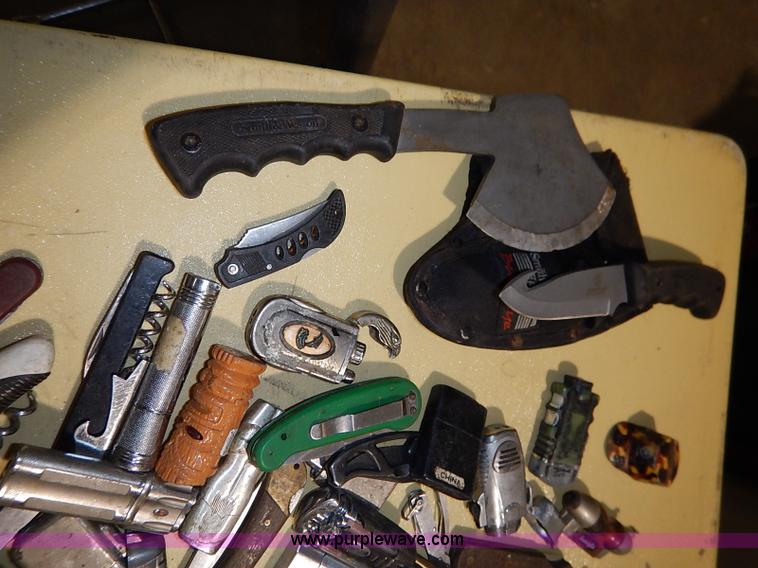 image for item AV9599 Assorted lighters and knives