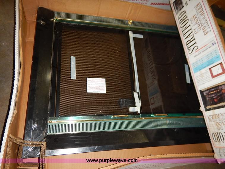 image for item AV9604 (2) Stratford glass fire screens