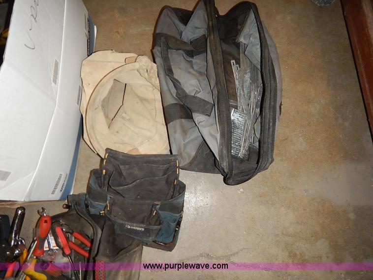 image for item AV9610 Assorted tools