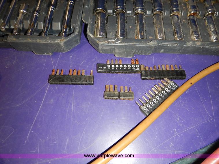 image for item AV9617 Asssorted tools