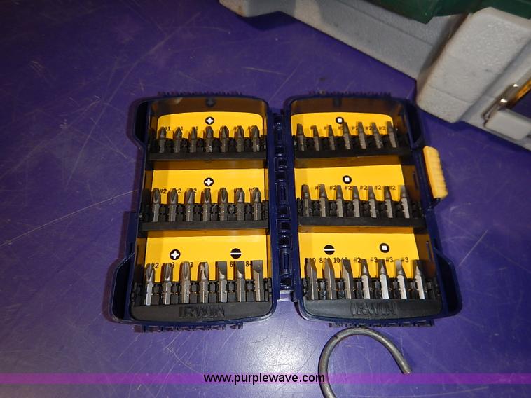 image for item AV9617 Asssorted tools