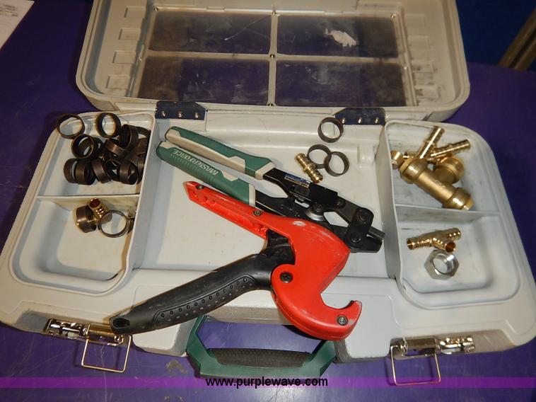 image for item AV9617 Asssorted tools