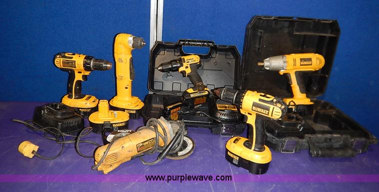 image for item AV9620 (6) DeWalt power tools