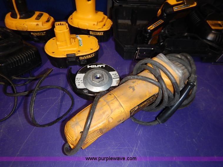 image for item AV9620 (6) DeWalt power tools