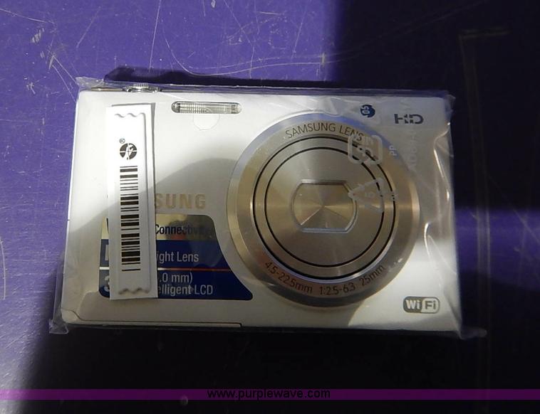 image for item AV9624 Samsung ST150F smart camera