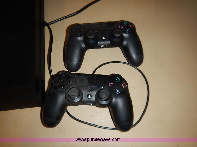 image for item AV9625 PS4 game system