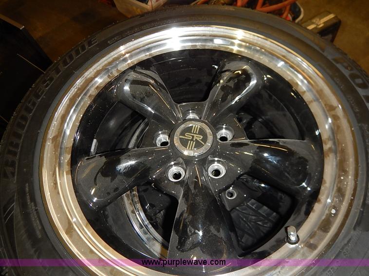 image for item AV9634 Assorted tires and wheels