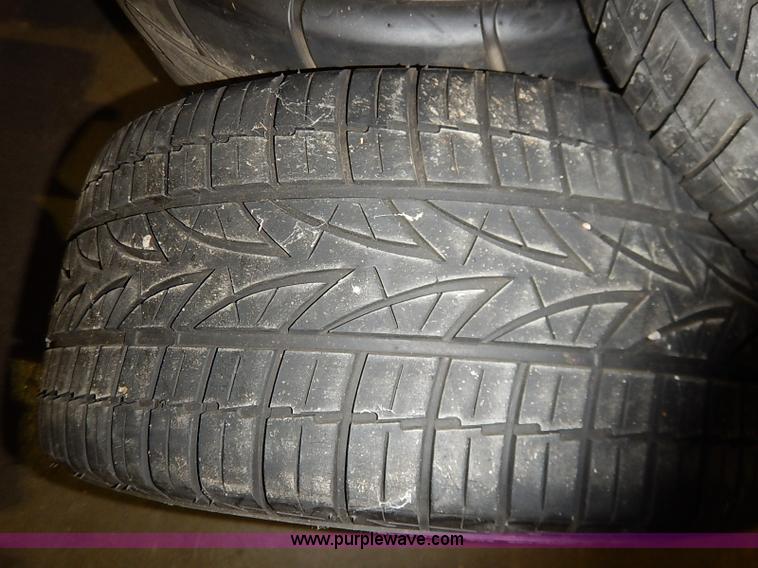 image for item AV9634 Assorted tires and wheels