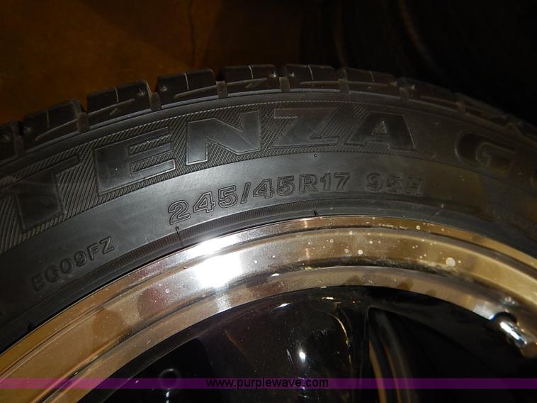 image for item AV9634 Assorted tires and wheels