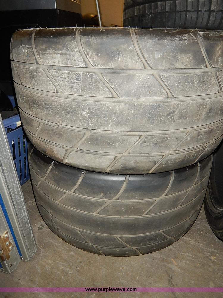 image for item AV9634 Assorted tires and wheels