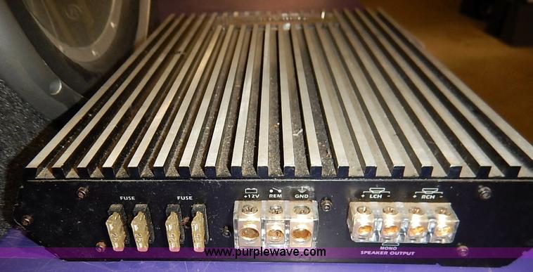 image for item AV9645 Assorted car audio equipment