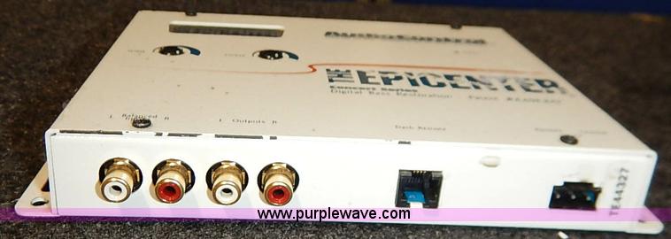 image for item AV9645 Assorted car audio equipment