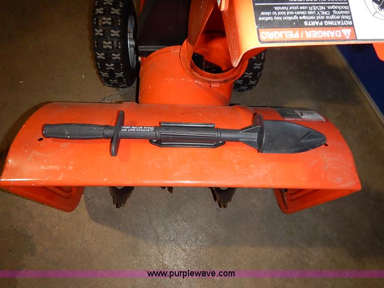 image for item AV9648 Ariens 624 snow blower