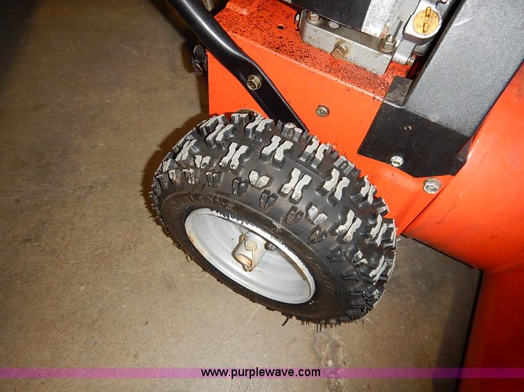 image for item AV9648 Ariens 624 snow blower