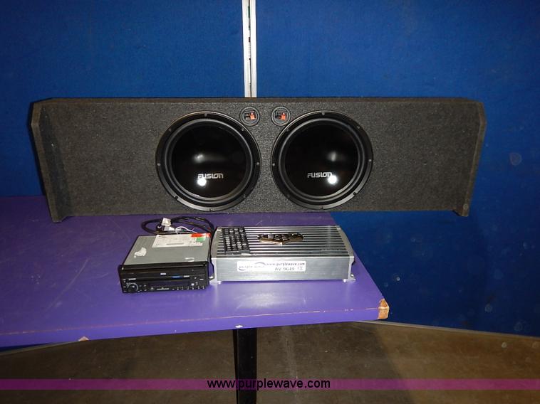 image for item AV9649 Assorted car audio equipment