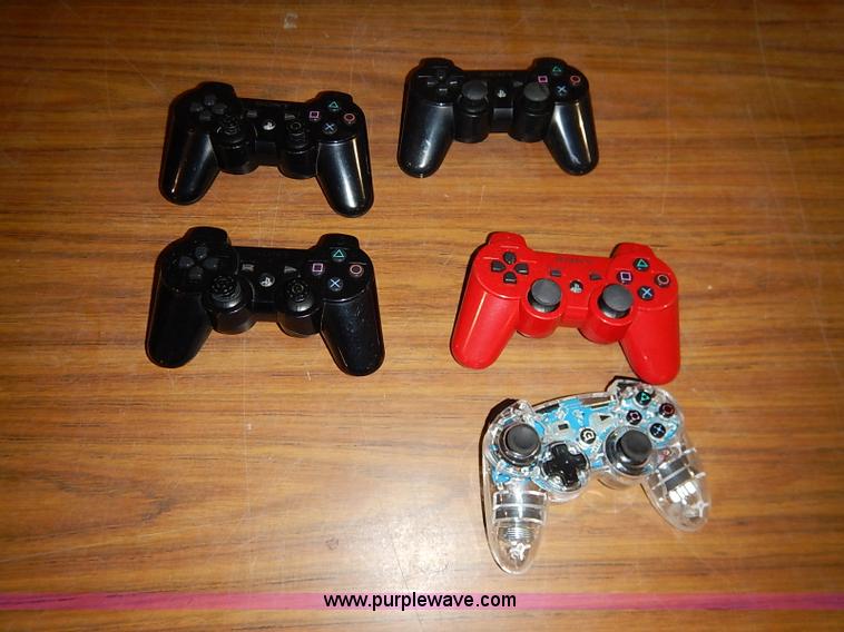 image for item AV9655 PS3 game system