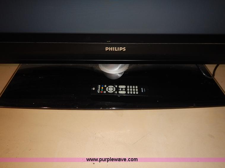 image for item AV9657 Philips 50" flat screen television