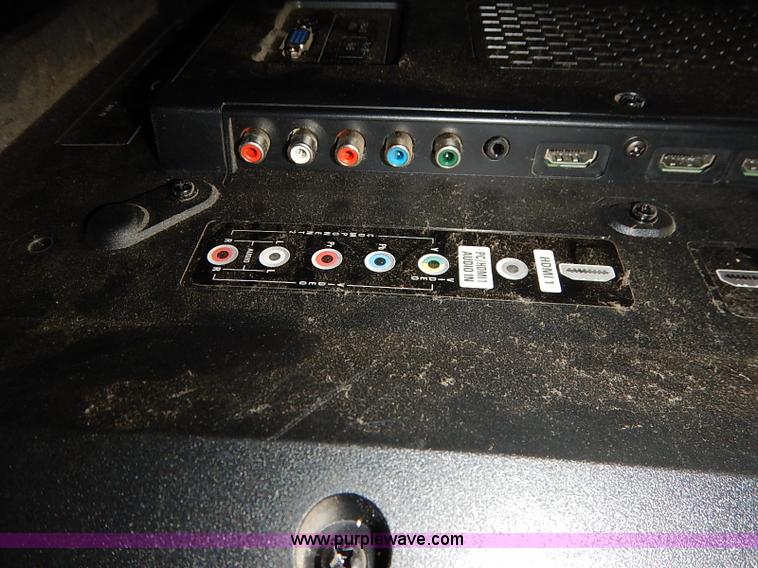 image for item AV9658 Phillips 50" flat screen television