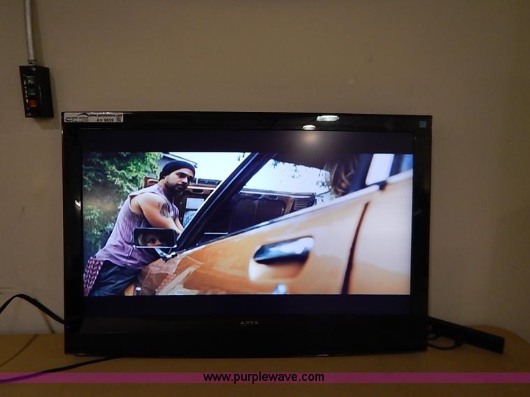 image for item AV9659 Apex 40" LCD television
