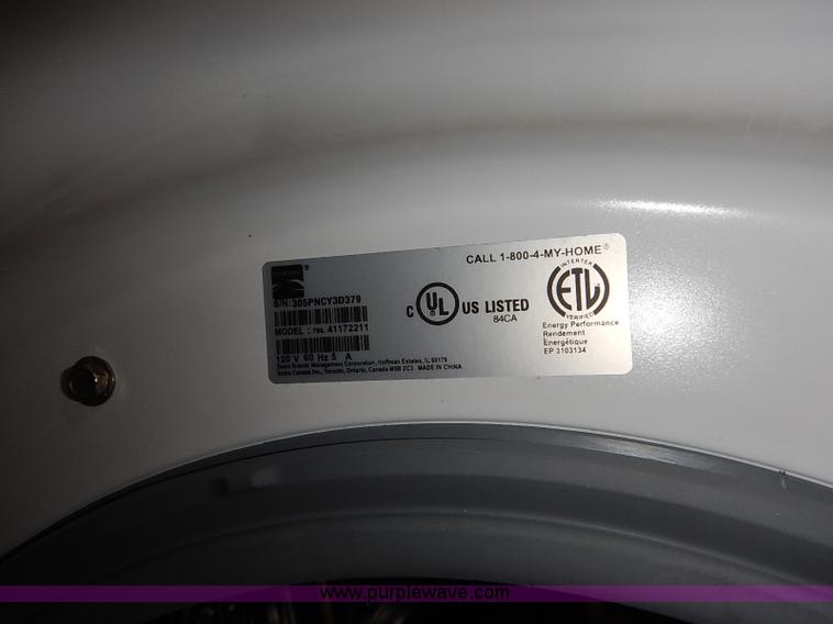 image for item AV9672 Assorted appliances