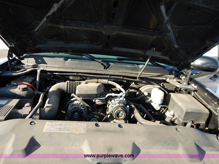 image for item I5196 2009 Chevrolet Silverado 1500 pickup truck